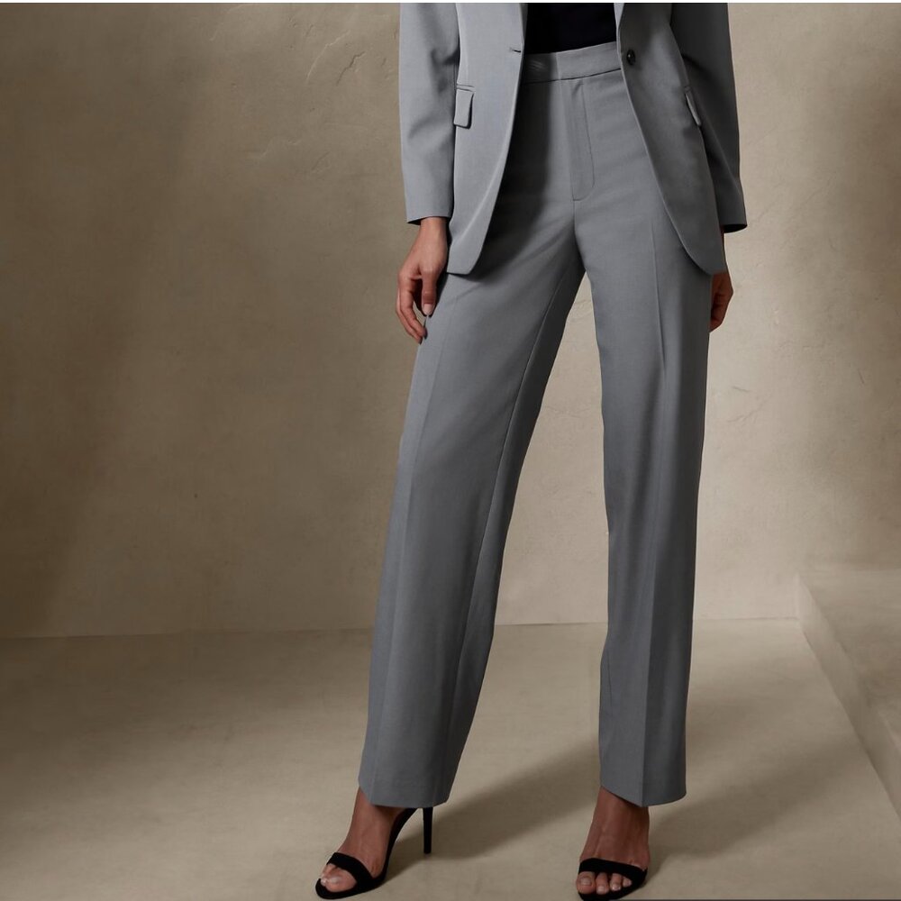 Banana Republic Sculpted Stretch Light Heather Gray Flare Pants